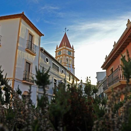 Hotel & Spa Plaza Арриате Экстерьер фото