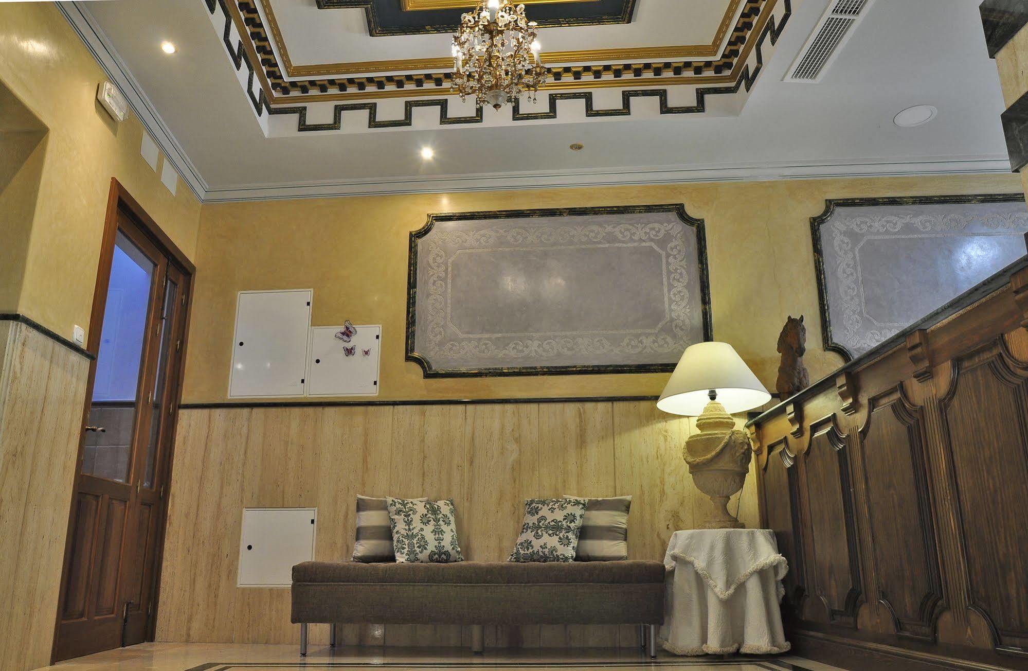 Hotel & Spa Plaza Арриате Экстерьер фото